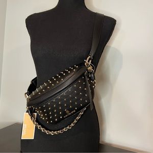 Michael Kors Slater sling pack
